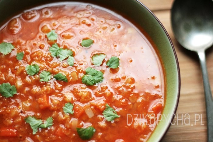 zupa-soczewica-pomidor